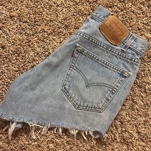 Levi 550 Jean shorts